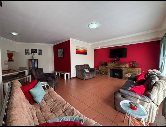 3 BEDROOM HOUSE FOR SALE IN FLORIDA GLEN